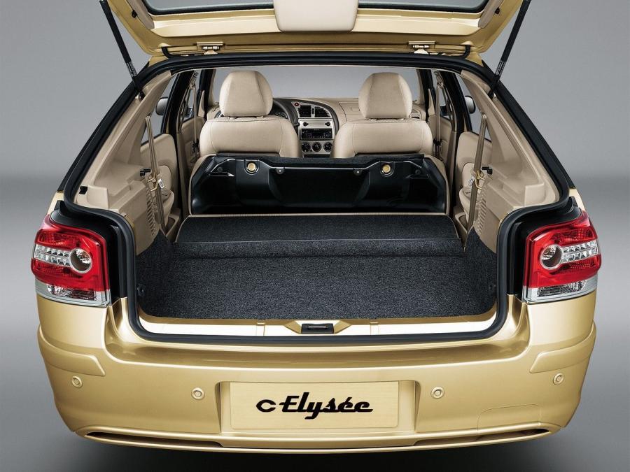  Citroen C-Elysee Hatchback 2009 года  (фото 4 из 9)